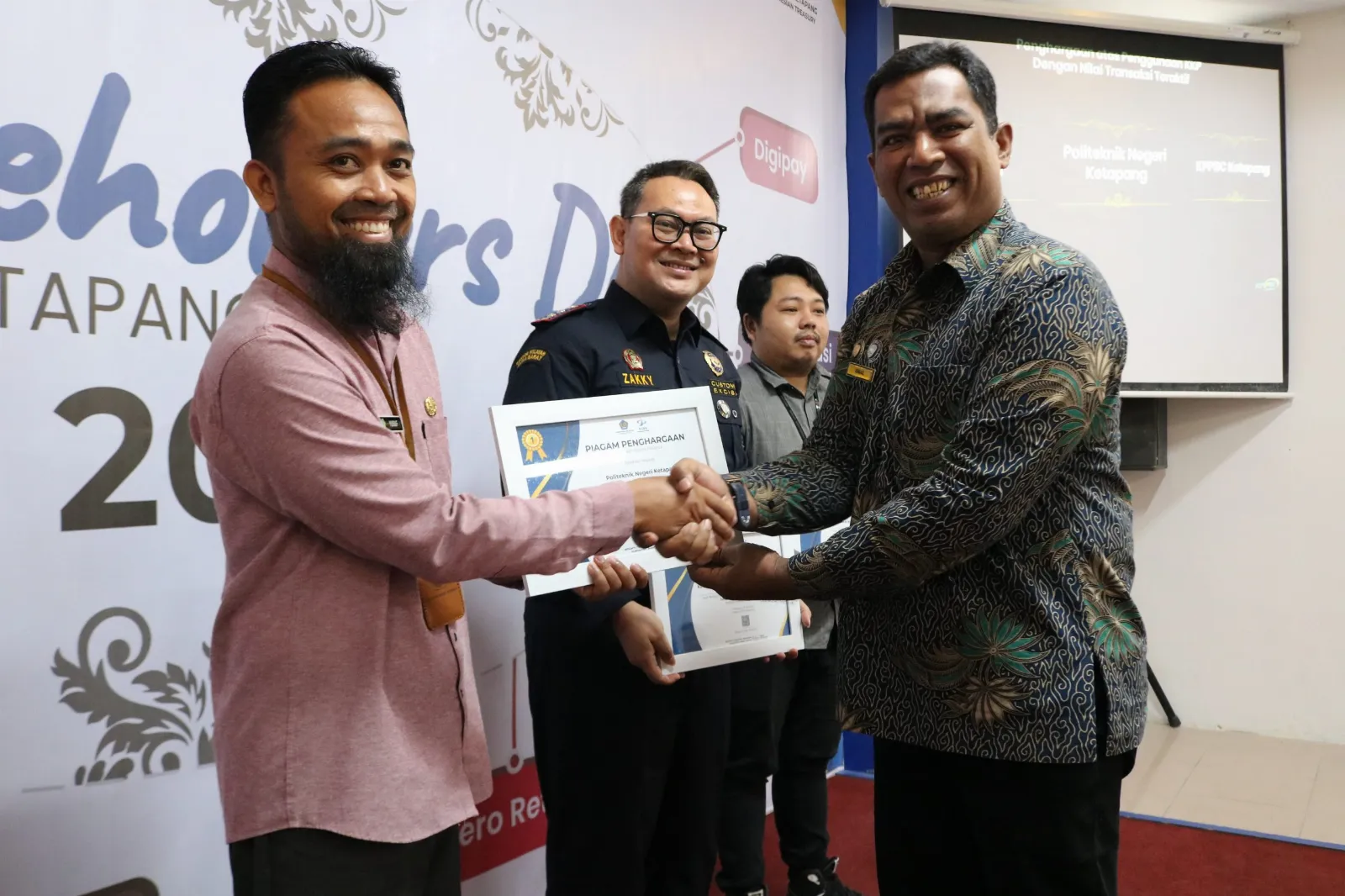 Politap Wins Three Awards from KPPN Ketapang at Stakeholders Day 2024