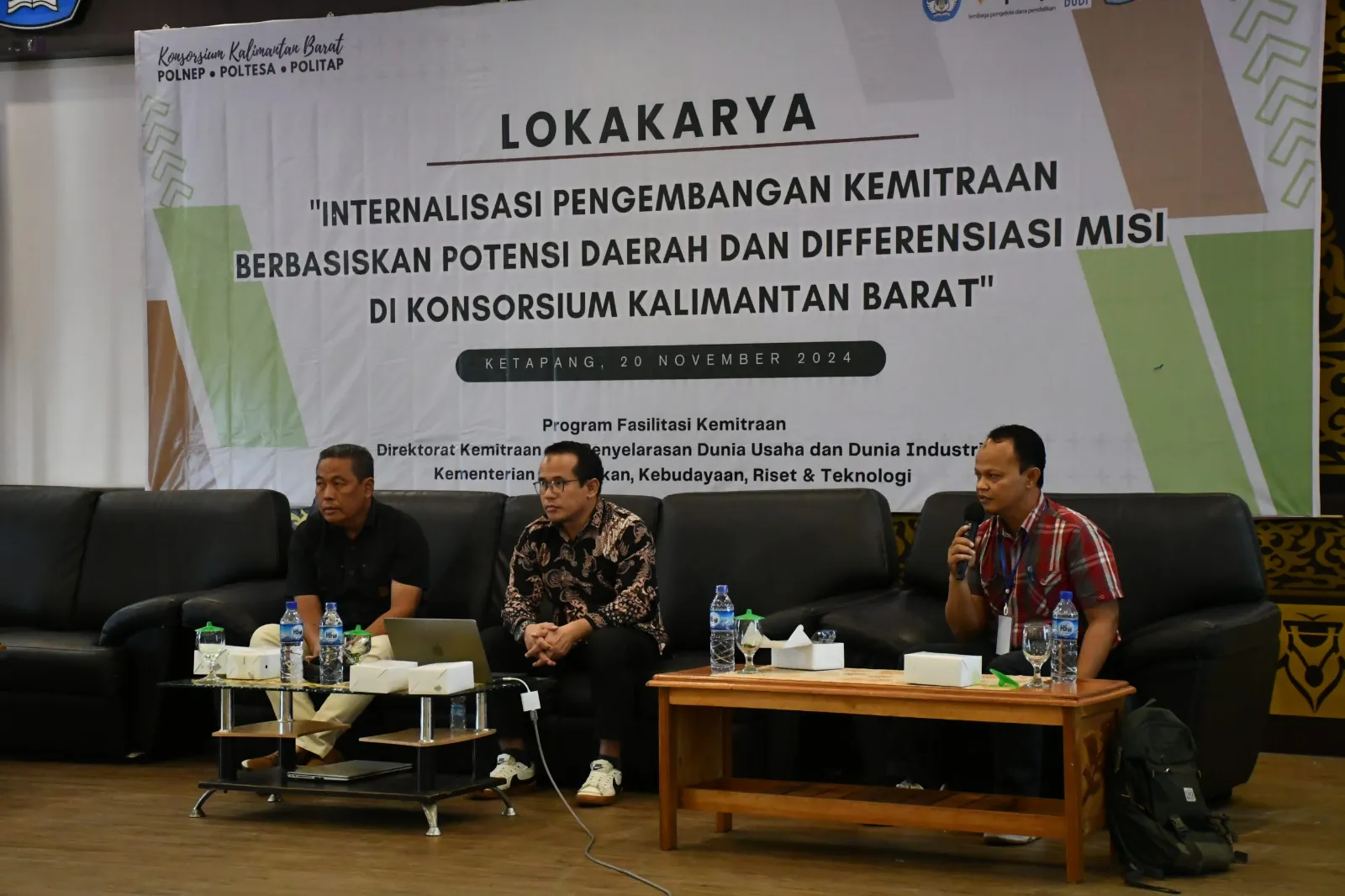 Konsorsium Kalimantan Barat Gelar Lokakarya Internalisasi Pengembangan Kemitraan Berbasiskan Potensi Daerah dan Differensiasi Misi