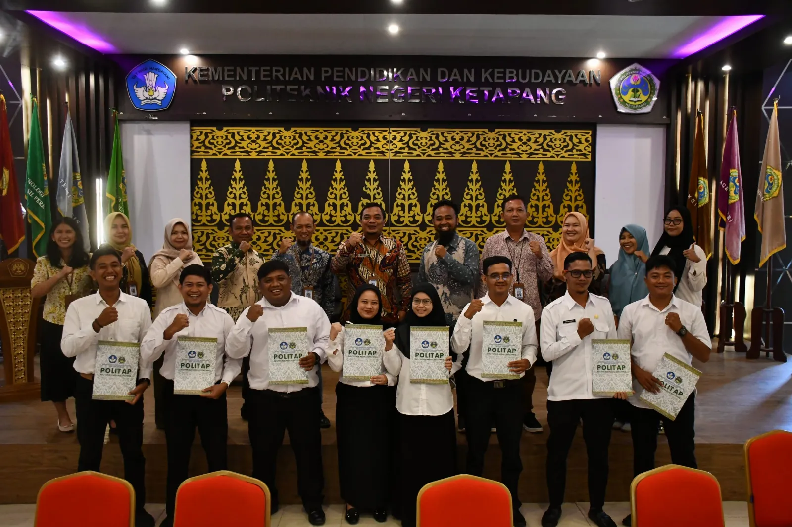 Semangat Baru di Politap, 8 CPNS Resmi Bergabung!
