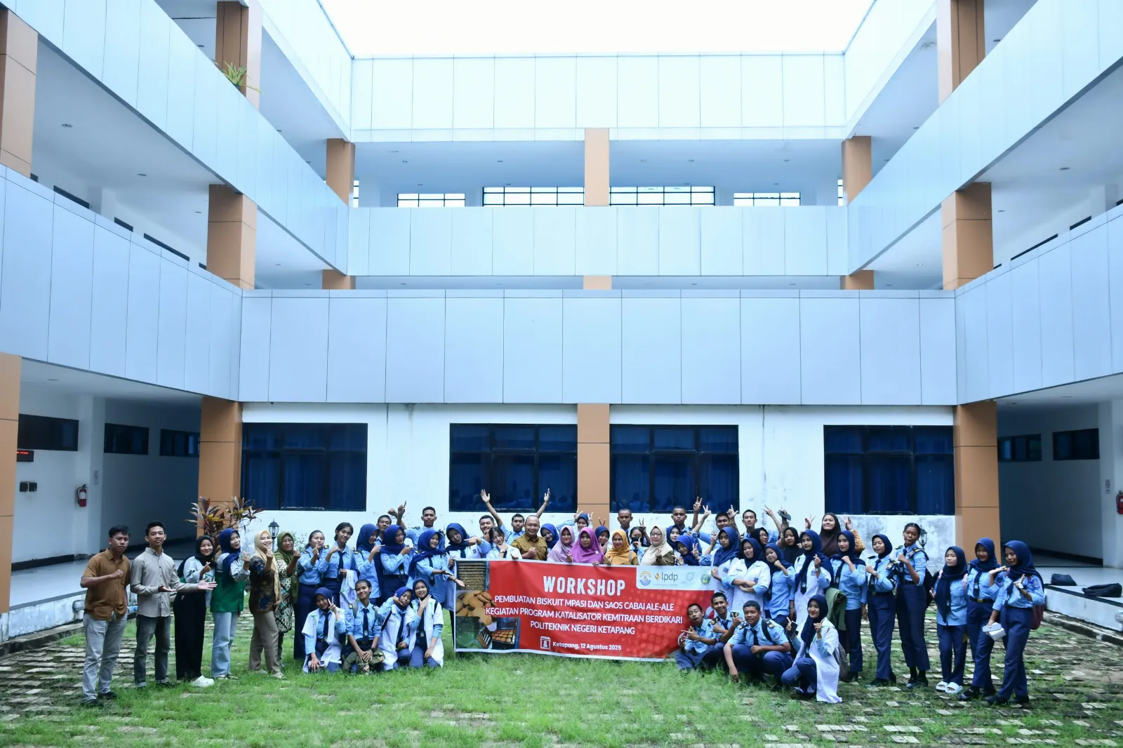 Politap Gelar Lokakarya Pembuatan Biskuit MPASI dan Saos Cabai Ale-Ale untuk Siswa SMKN 2 Ketapang