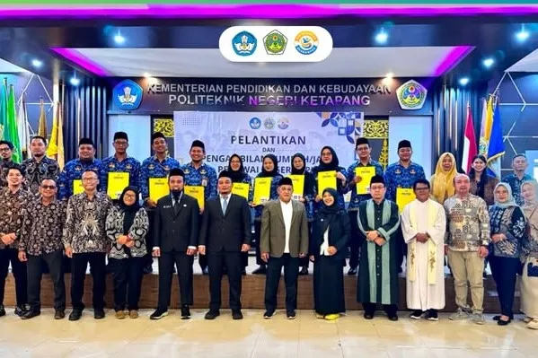 Perkuat Tata Kelola Institusi, POLITAP Lantik 10 Aparatur Sipil Negara